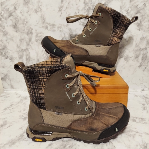 Ahnu Shoes Preowned Ahnu By Teva Sugar Peak Insulated Hiking Boots